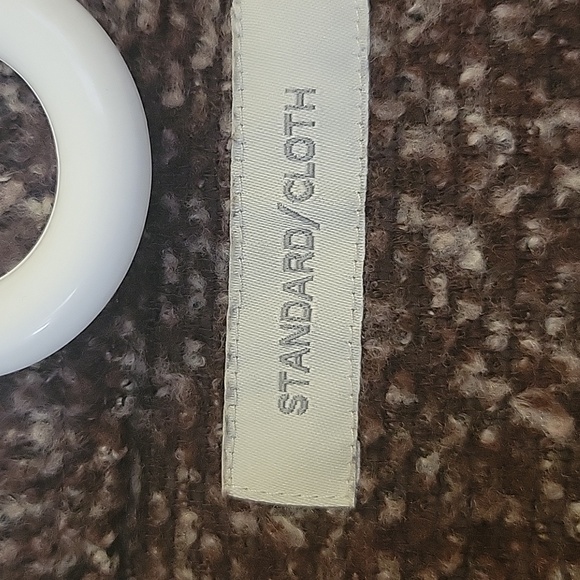 Sweater - Picture 2 of 4